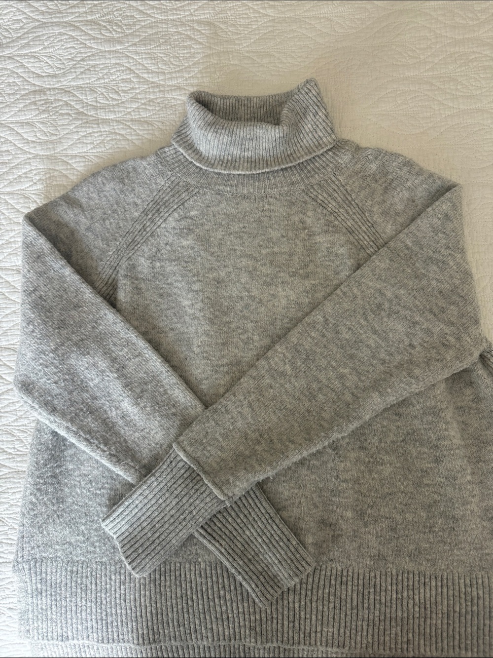 Vince Camuto Light Gray Turtleneck Sweater